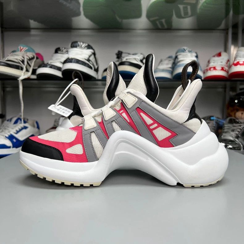 Louis Vuitton Stylish White and Red LV Dad Sneakers Size US 6 / IT 36 - 4 Thumbnail