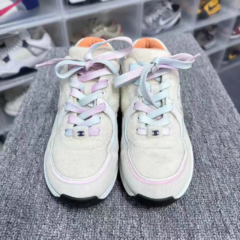 Chanel Chanel Colorful Suede Sneakers for Women Size US 7 / IT 37 - 3 Thumbnail