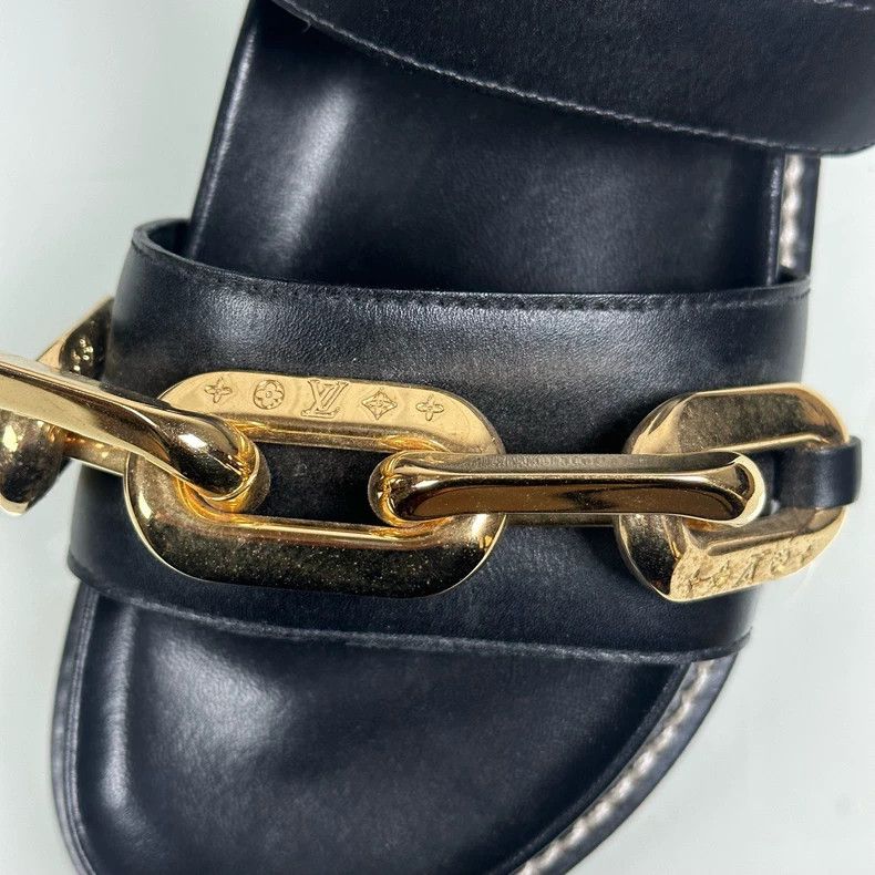 Louis Vuitton Louis Vuitton Black Chain Slide Sandals Size 37 Size US 6 / IT 36 - 6 Thumbnail