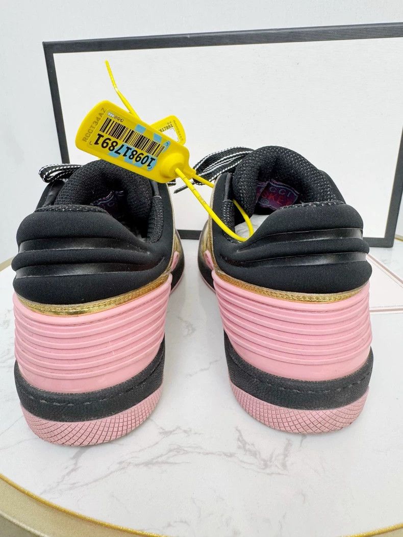 Gucci Gucci Sneakers Size 37.5 in Gold Size US 6 / IT 36 - 5 Thumbnail