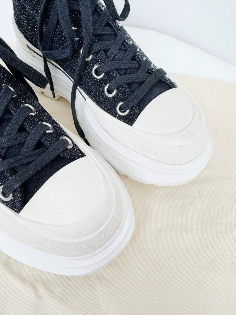 Alexander McQueen Alexander McQueen High-Top Sneakers Size 35.5 Size US 5.5 / EU 38 - 3 Thumbnail