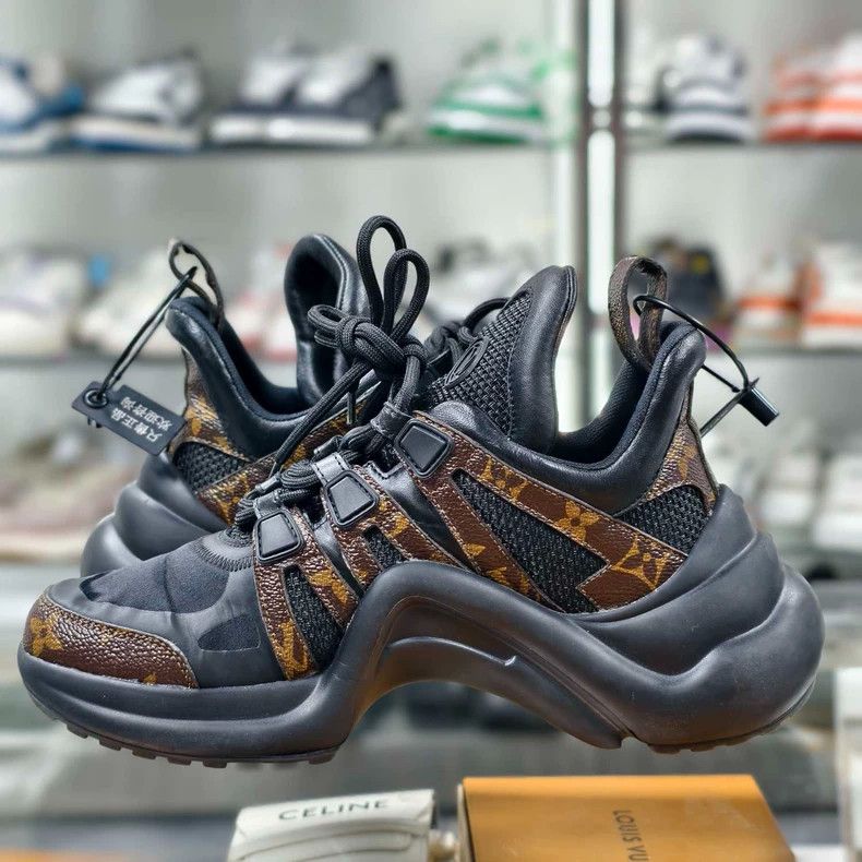 Louis Vuitton Louis Vuitton Archlight Black Sneakers Size US 4 / IT 34 - 6 Thumbnail