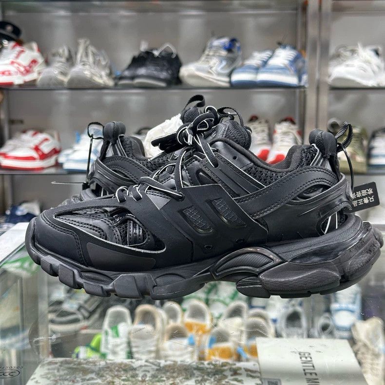 Balenciaga Balenciaga Black Track 1.0 Dad Sneakers Size US 11 / EU 44 - 5 Thumbnail