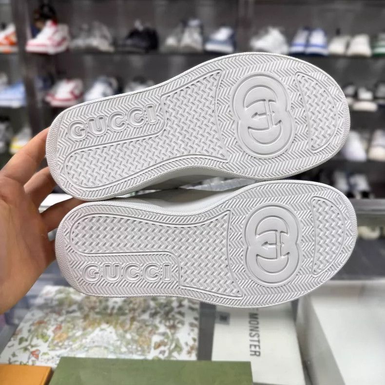 Gucci GUCCI White Sneakers with Original Box Size 35.5 Size US 5 / IT 35 - 7 Thumbnail