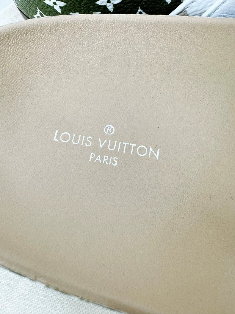 Louis Vuitton Louis Vuitton Beige Logo Slide Sandals Size US 10 / IT 40 - 3 Thumbnail