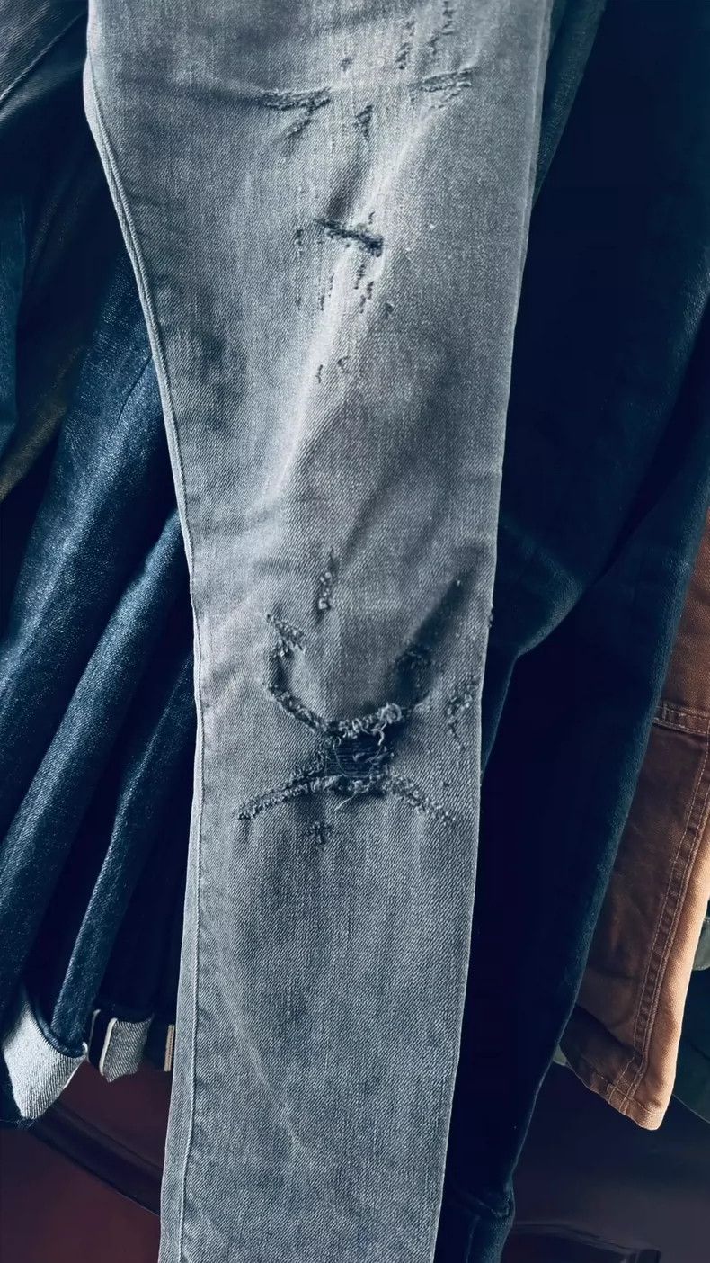 Balmain Balmain Men's Black Gray Distressed Jeans Size 30-dmc Size US 30 / EU 46 - 5 Thumbnail