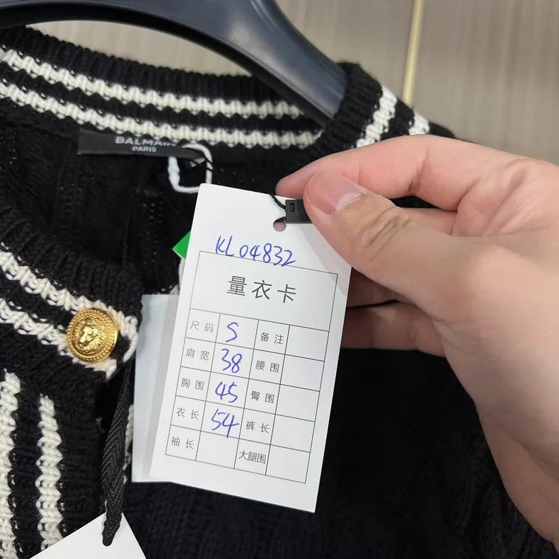 Balmain Balmain Gold Button Knit Cardigan in Black-dmc Size US S / EU 44-46 / 1 - 8 Thumbnail