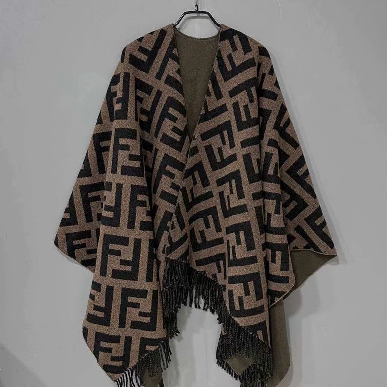 Fendi Fendi Double-Sided Cashmere Blend Shawl Size US M / EU 48-50 / 2 - 4 Thumbnail