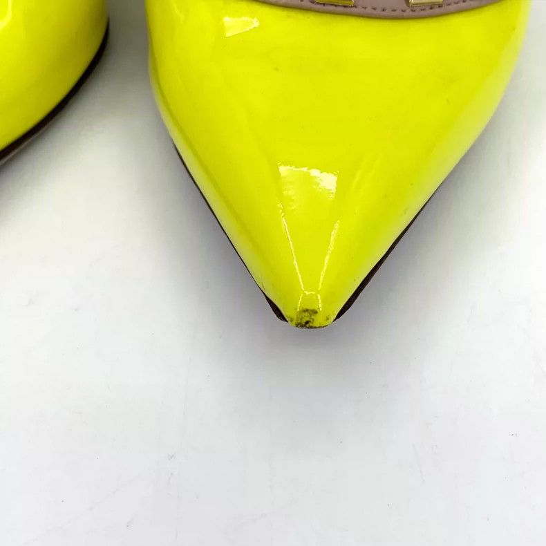 Valentino Valentino Yellow Studded Pointed Heels Size US 6 / IT 36 - 8 Thumbnail