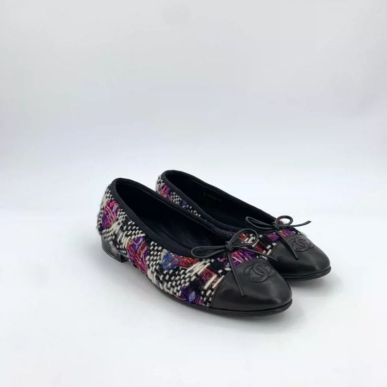Chanel Chanel Black Leather Bow Detail Flats Size US 7 / IT 37 - 2 Thumbnail