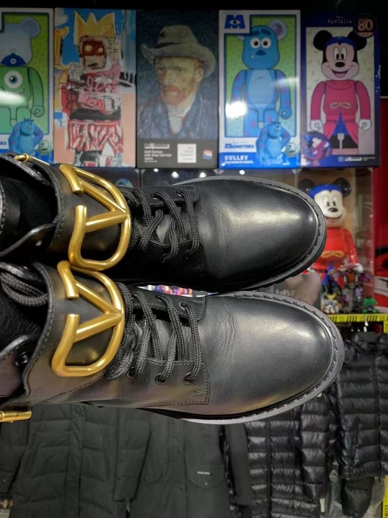Valentino Valentino Black Martin Boots with Gold Buckle Size US 8 / IT 38 - 6 Thumbnail
