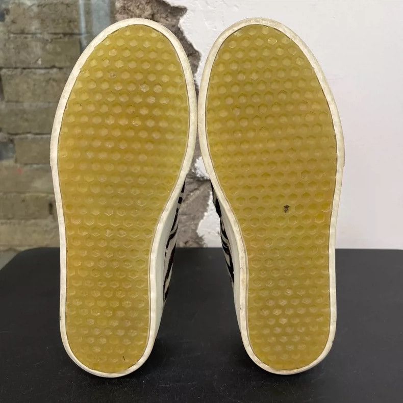 Celine Celine Slip-On Zebra Print Sneakers Size US 8 / IT 38 - 7 Thumbnail