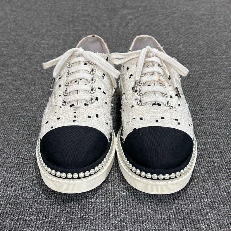 Chanel Chanel Pearl Cap Toe Sneakers Size US 7 / IT 37 - 4 Thumbnail
