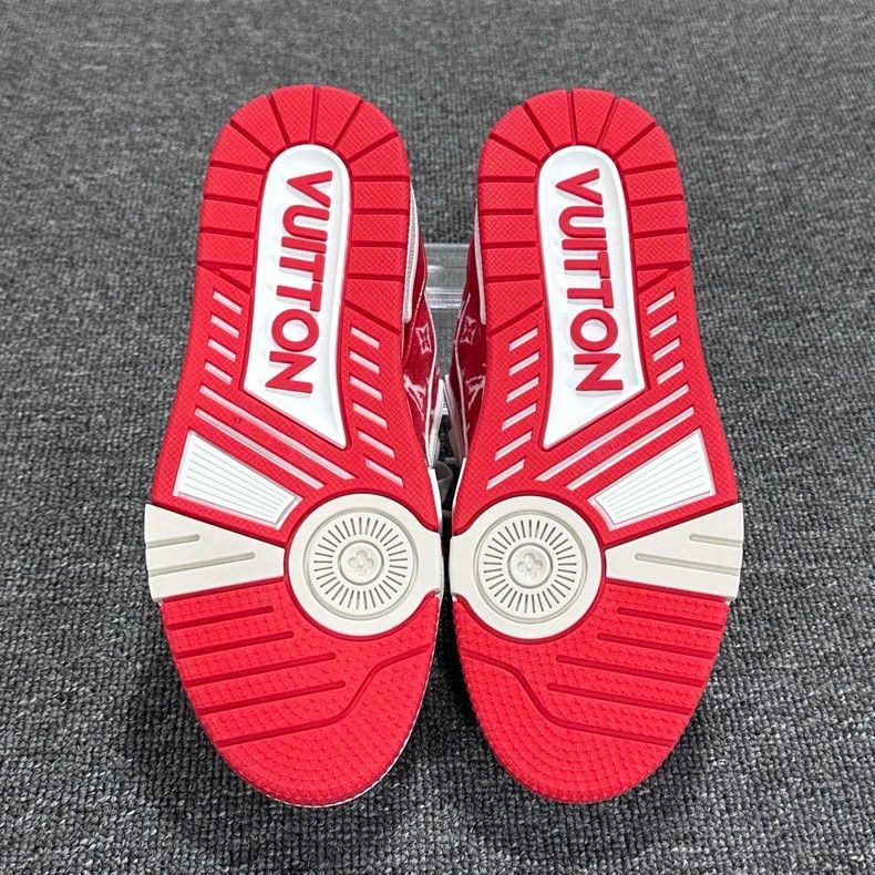 Louis Vuitton Red Velvet Louis Vuitton Trainers Size US 6 / IT 36 - 6 Thumbnail