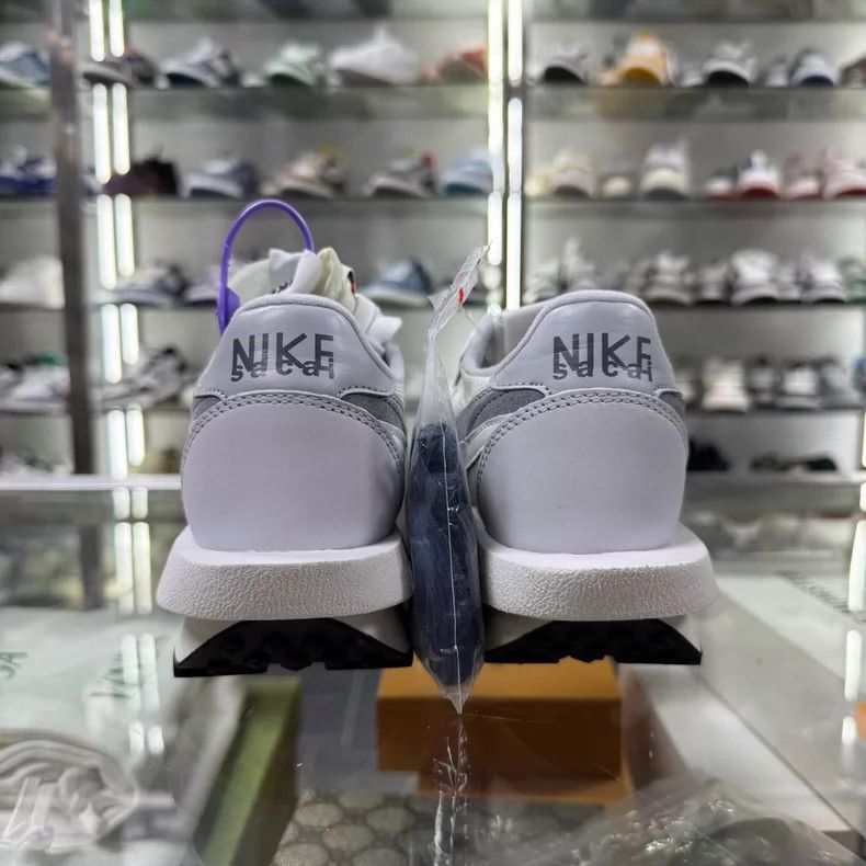 Sacai Sacai x Nike LDWaffle Sneakers in Gray White Size US 10 / EU 43 - 4 Thumbnail