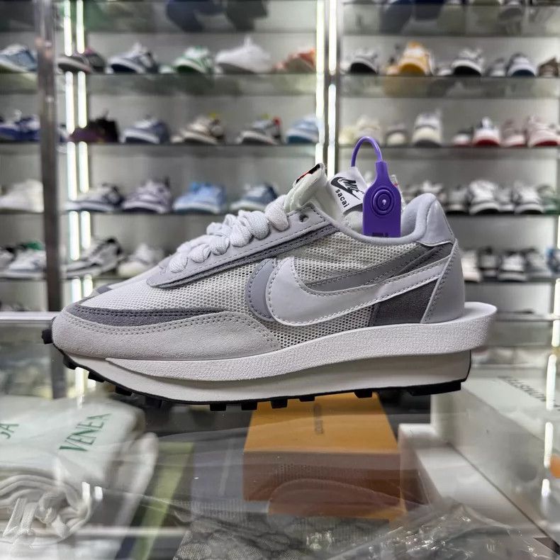 Sacai Sacai x Nike LDWaffle Sneakers in Gray White Size US 10 / EU 43 - 3 Thumbnail