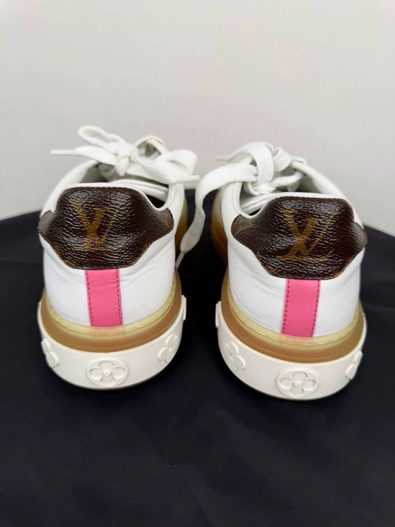 Louis Vuitton Louis Vuitton White Sneakers Size 37 Size US 7 / IT 37 - 5 Thumbnail