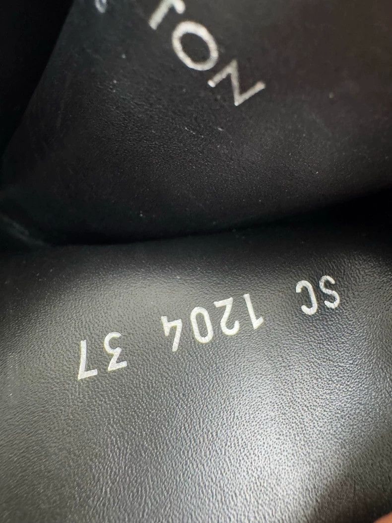 Louis Vuitton Louis Vuitton Black Boots Size 37 Size US 8 / IT 38 - 4 Thumbnail