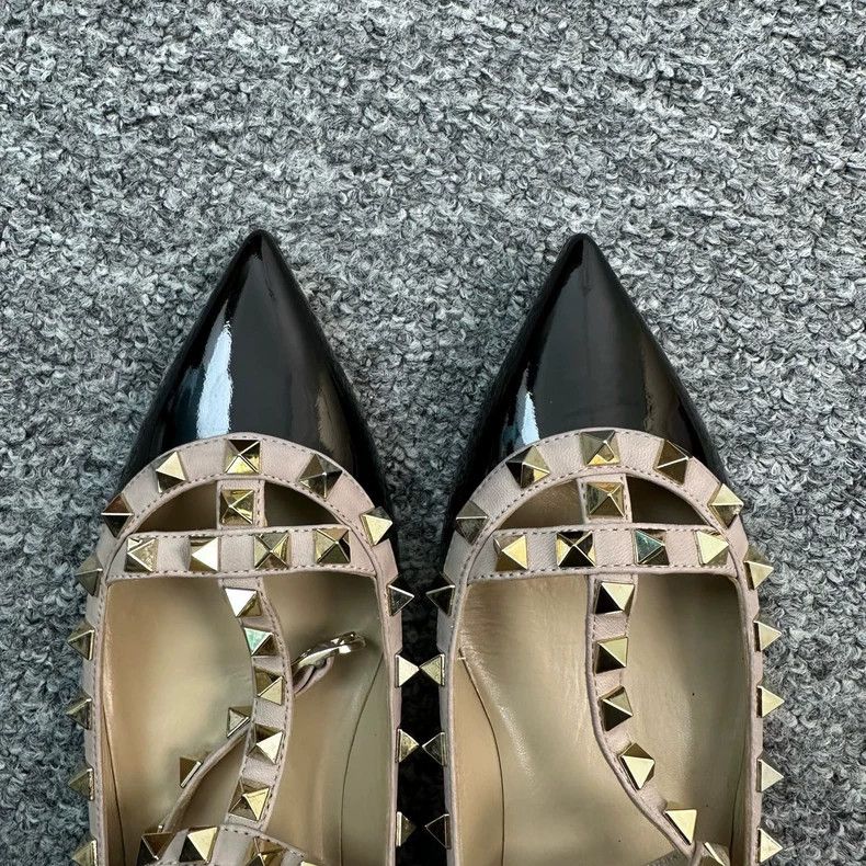 Valentino Valentino Black Patent Flat Shoes with Studs Size US 4 / IT 34 - 3 Thumbnail