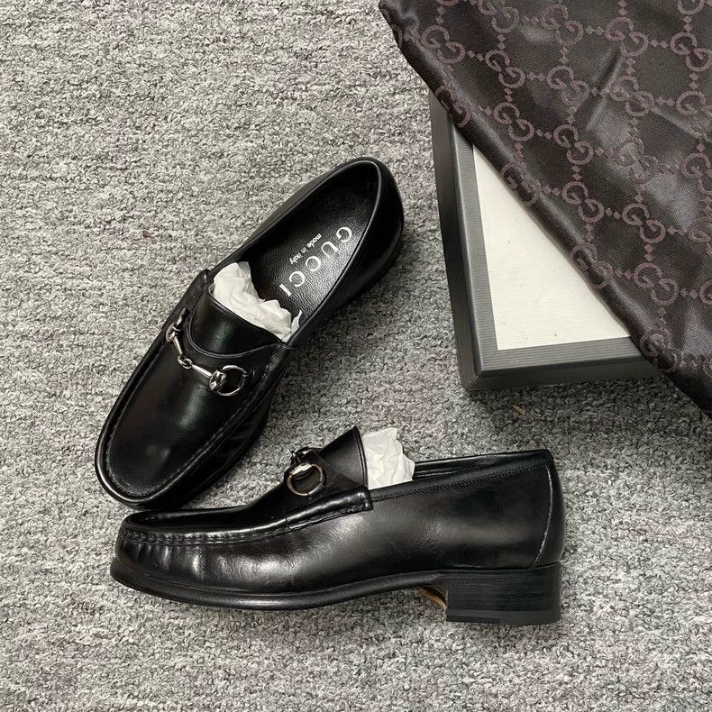 Gucci Gucci Black Horsebit Leather Shoes Size 38.5 Size US 8.5 / EU 41-42 - 2 Thumbnail