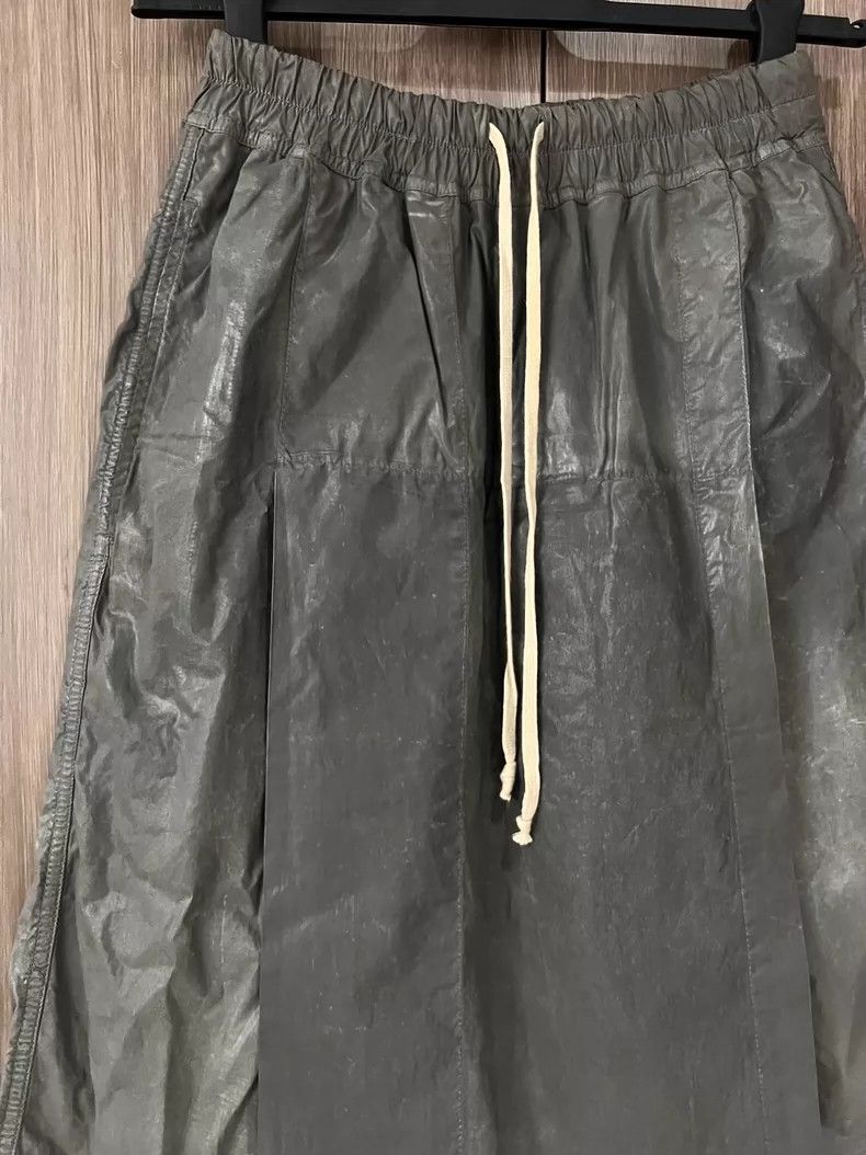 Rick Owens Rick Owens Drkshdw Gray Waxed Skirt Shorts Size US 26 / EU 42 - 5 Thumbnail