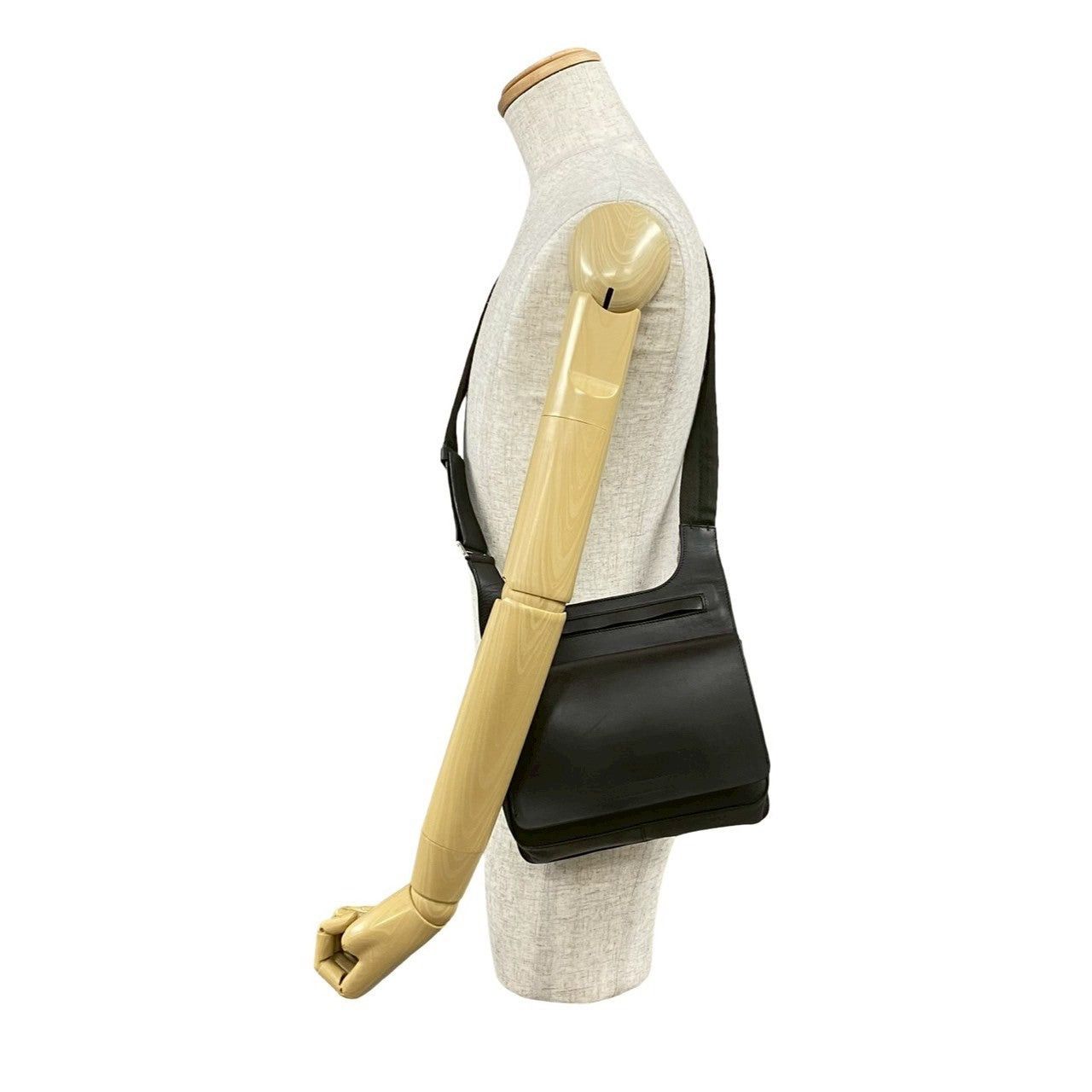 Prada Prada Shoulder Bag Brown Leather Size ONE SIZE - 2 Thumbnail