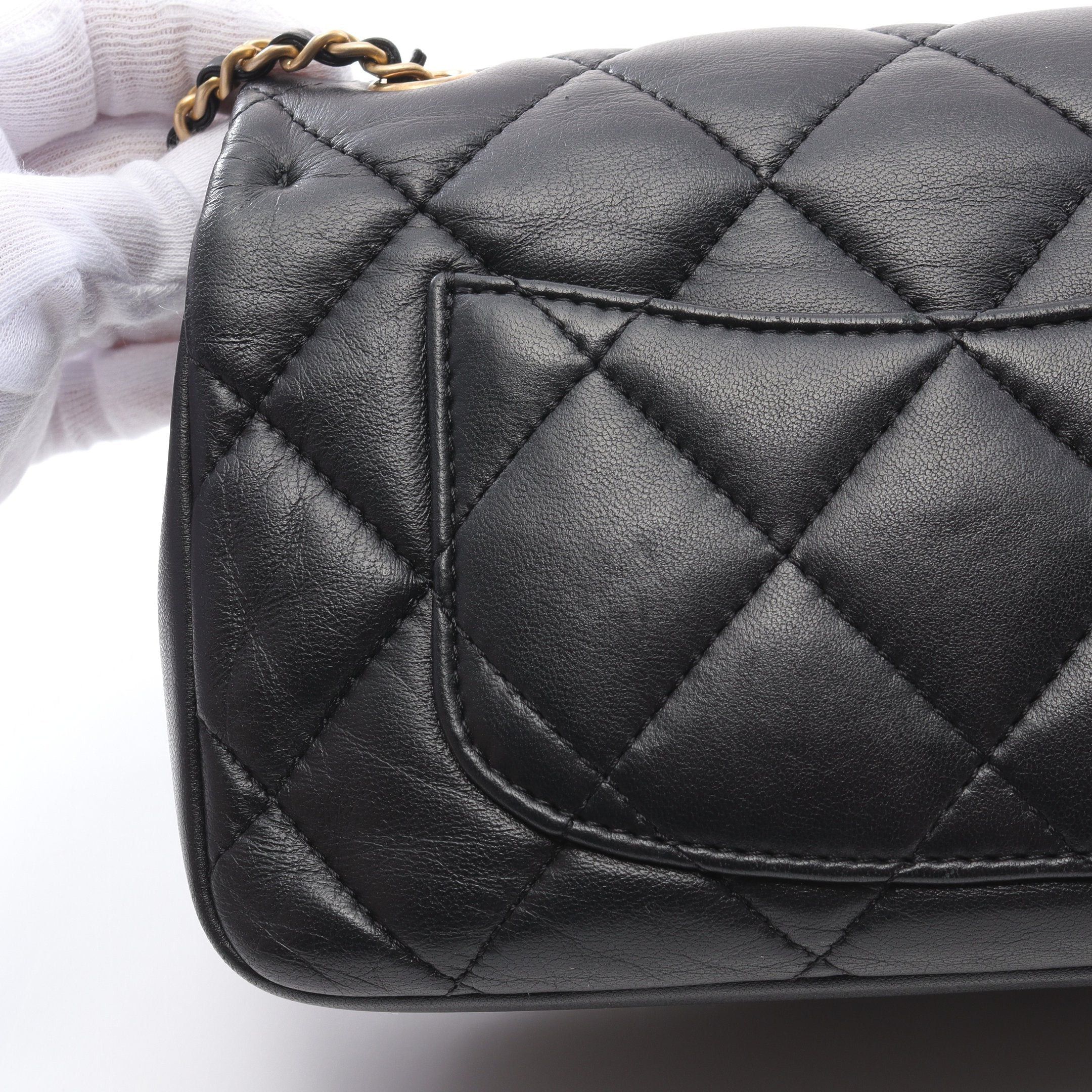 Chanel Chanel Matelasse Chain Shoulder Bag Lambskin Black Gold Hardware Size ONE SIZE - 6 Thumbnail