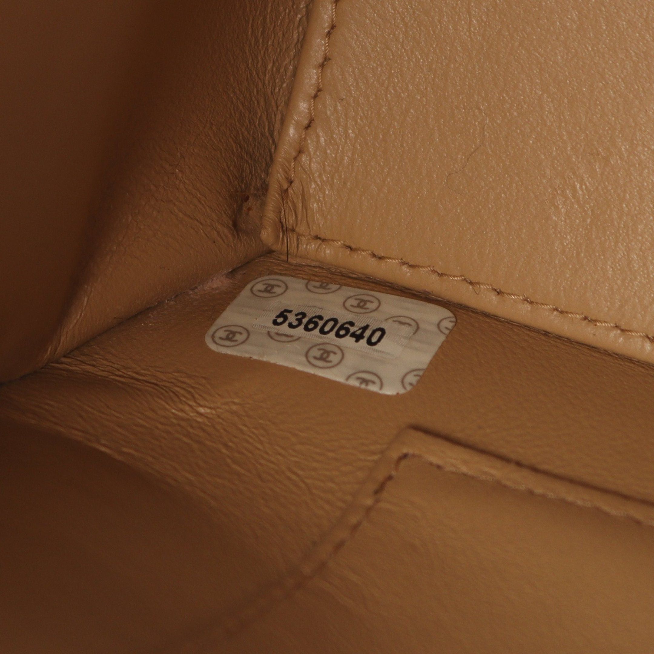 Chanel Chanel Shoulder Bag Logo Embroidery Lambskin Beige Gold Hardware Size ONE SIZE - 5 Thumbnail