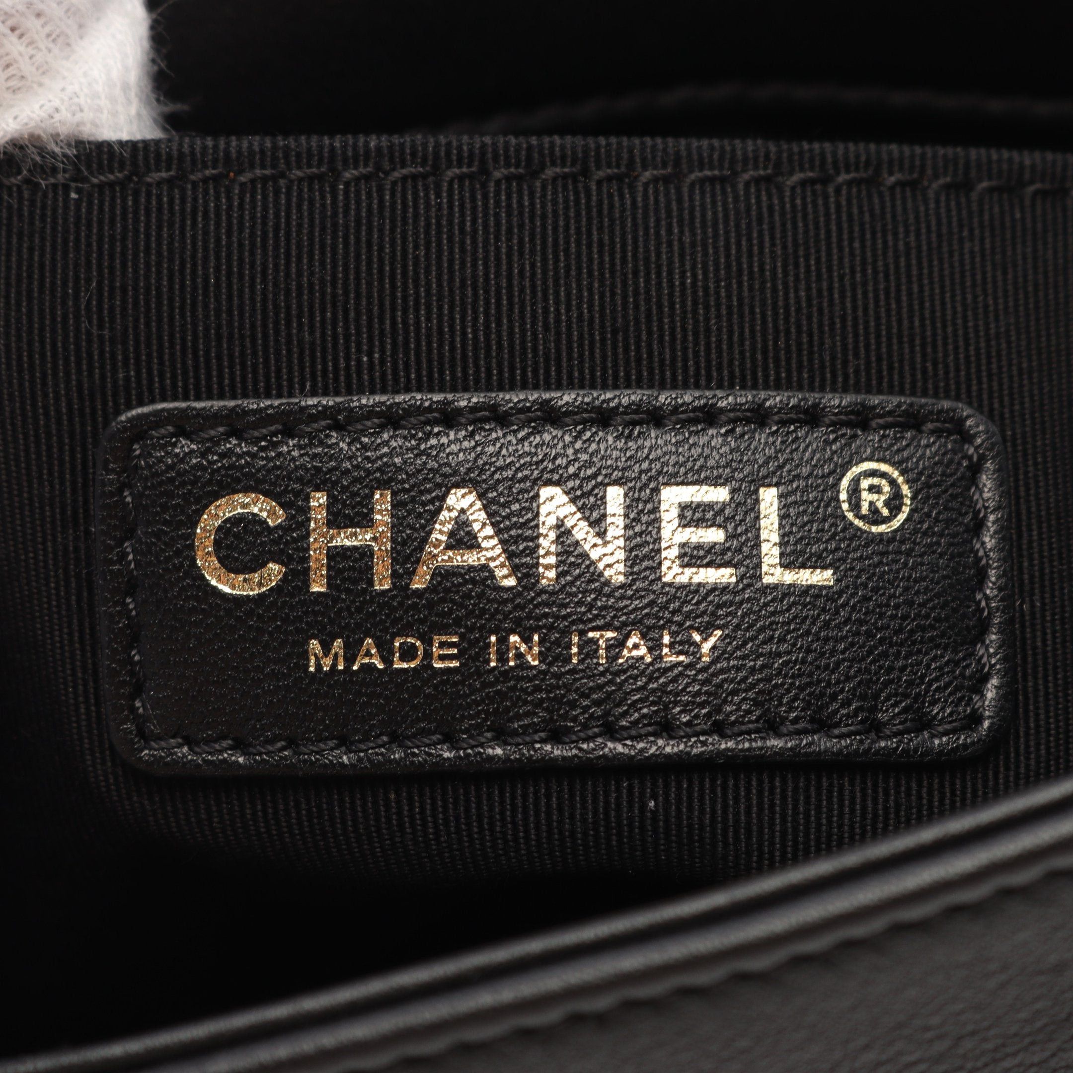 Chanel Chanel Mini Matelasse Chain Shoulder Bag Leather Beige Black Gold Hardware Bicolor Size ONE SIZE - 4 Thumbnail