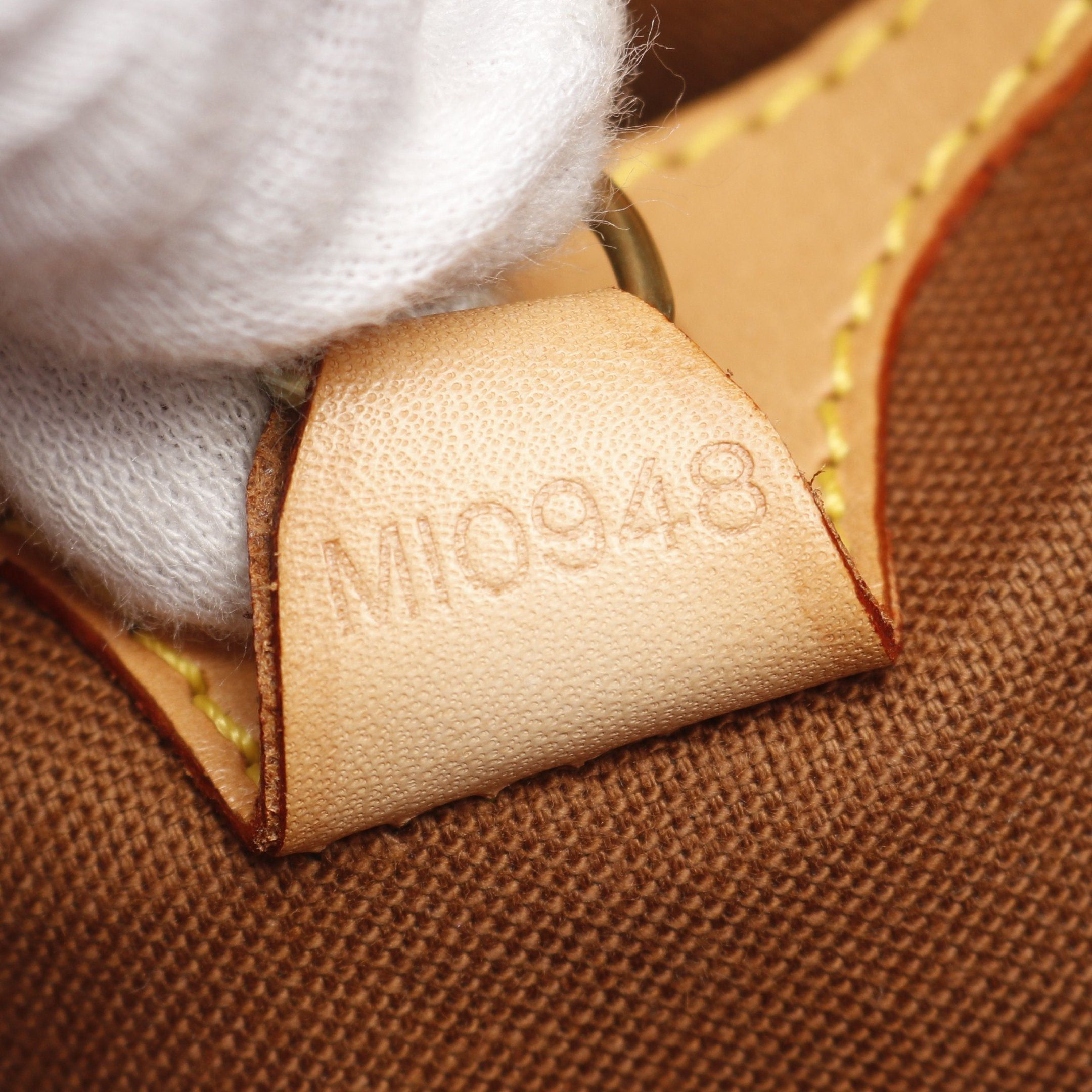 Louis Vuitton Louis Vuitton Ellipse Pm Monogram Handbag Leather Brown Size ONE SIZE - 5 Thumbnail