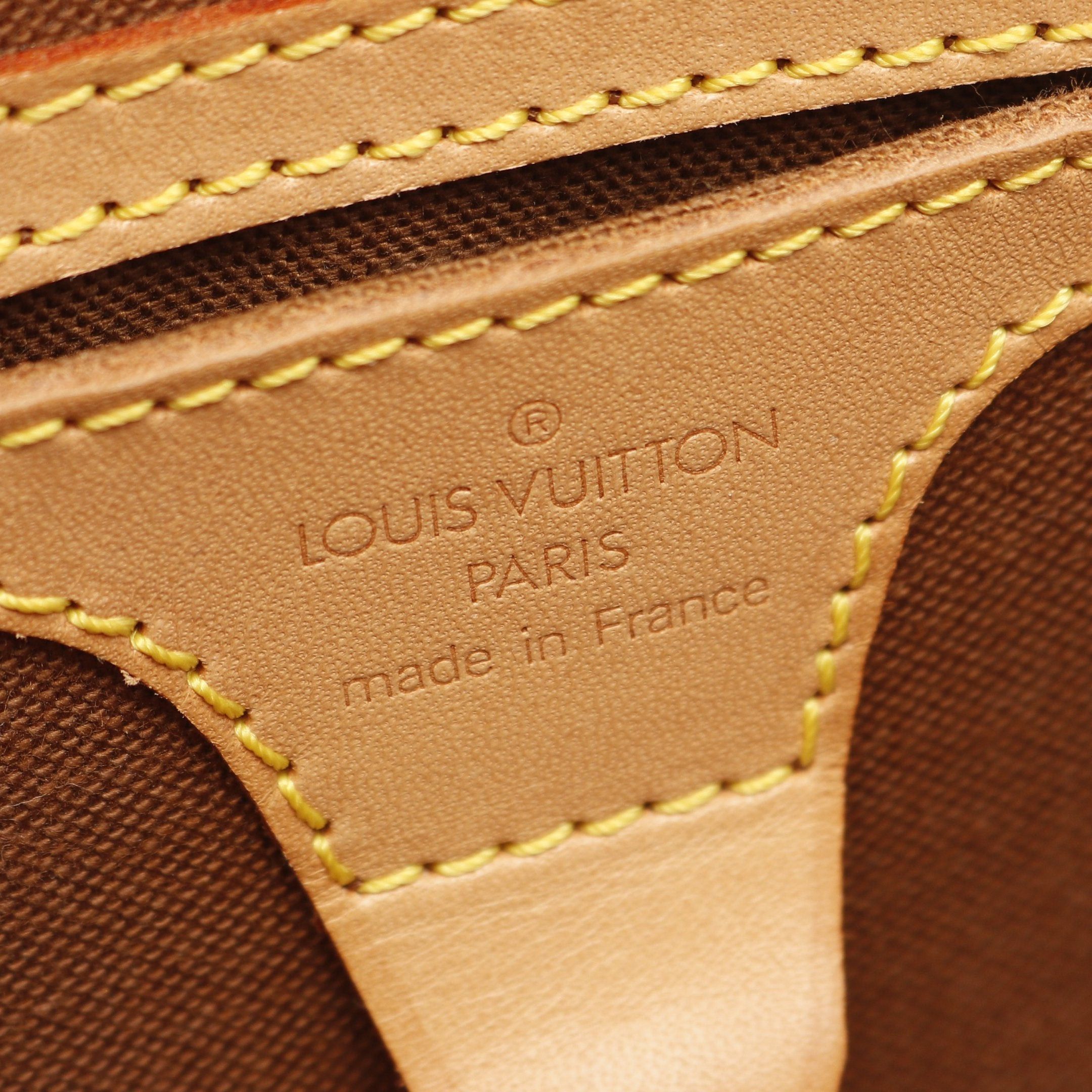 Louis Vuitton Louis Vuitton Ellipse Pm Monogram Handbag Leather Brown Size ONE SIZE - 4 Thumbnail