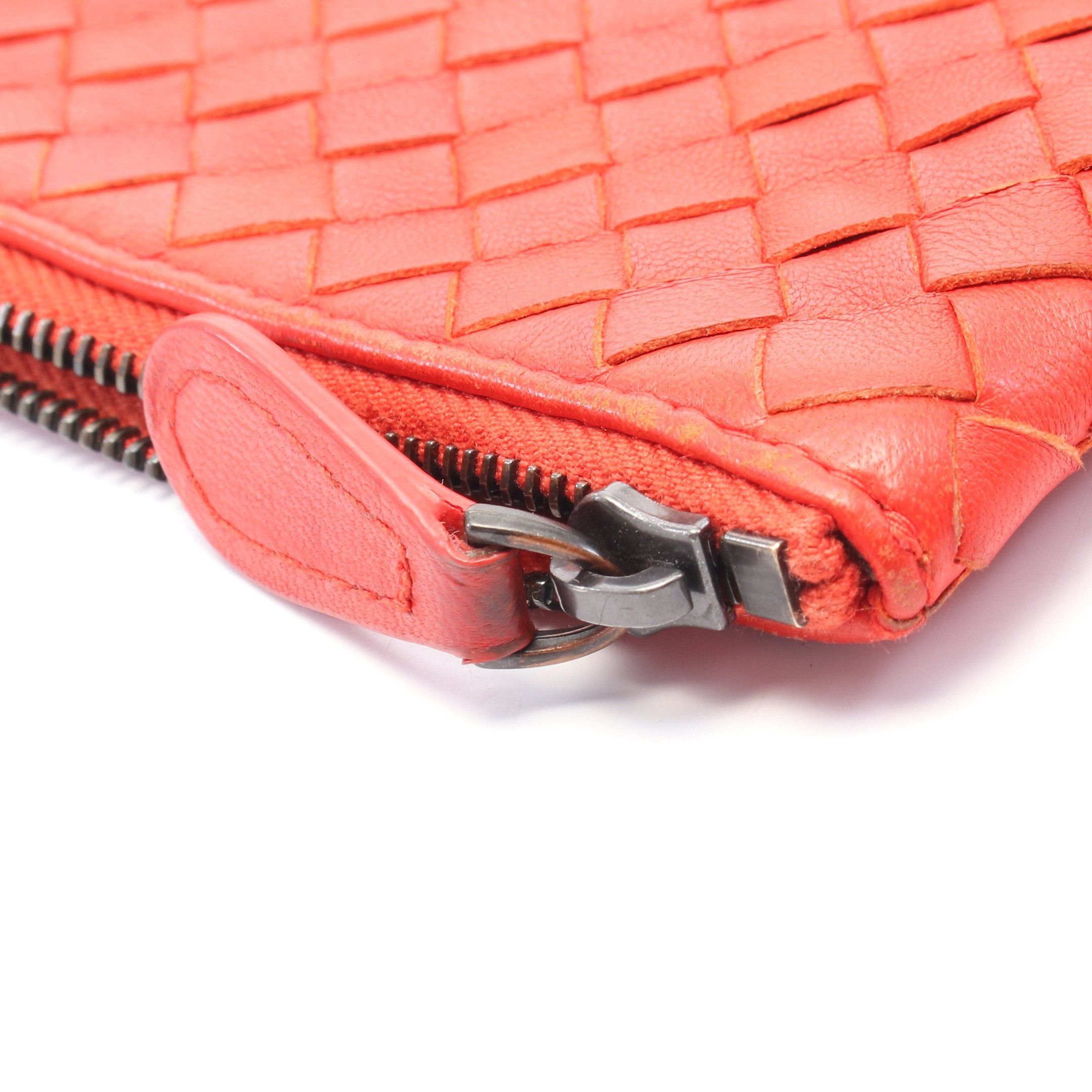 Bottega Veneta Bottega Veneta Intrecciato Pouch Clutch Bag Leather Red Size ONE SIZE - 9 Thumbnail