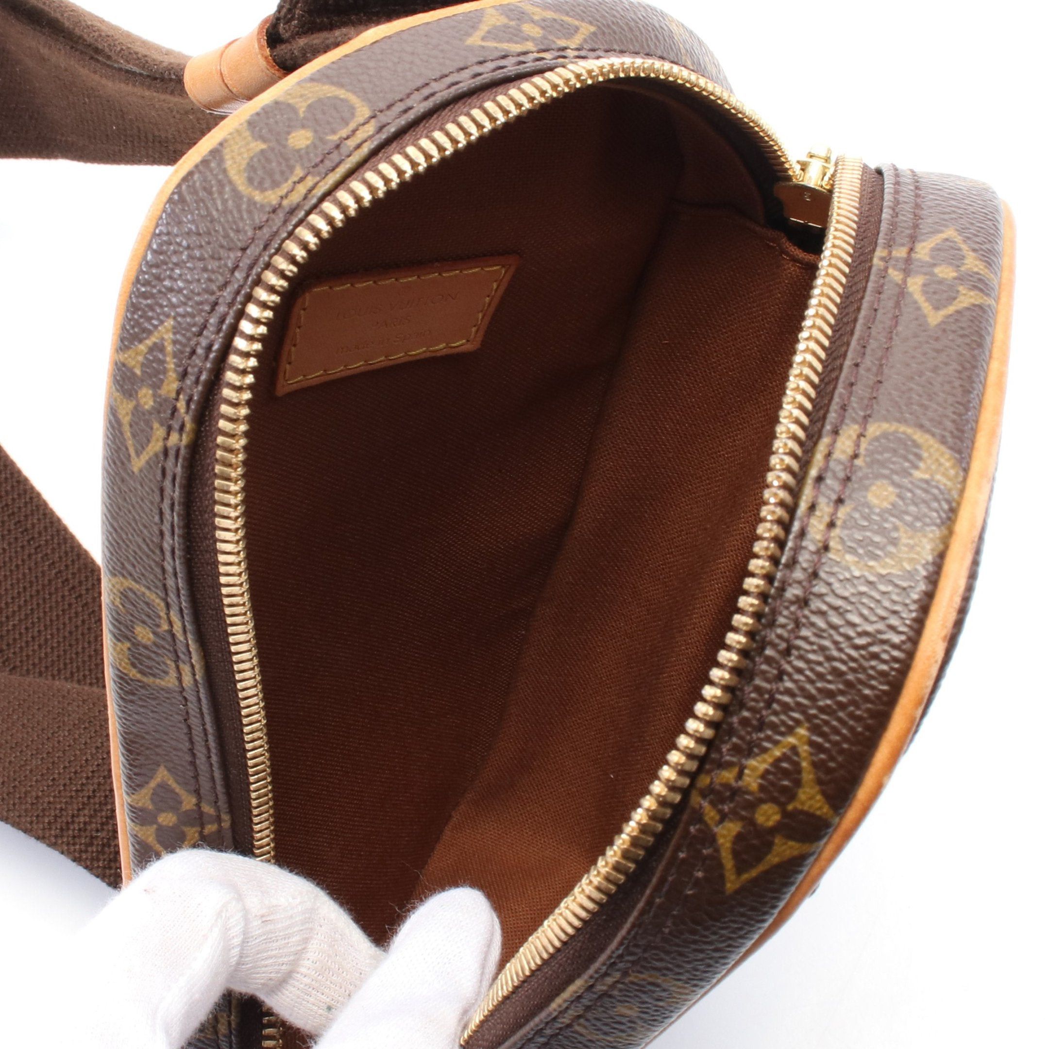 Louis Vuitton Louis Vuitton Pochette Ganju Monogram Body Bag Leather Brown Size ONE SIZE - 3 Thumbnail