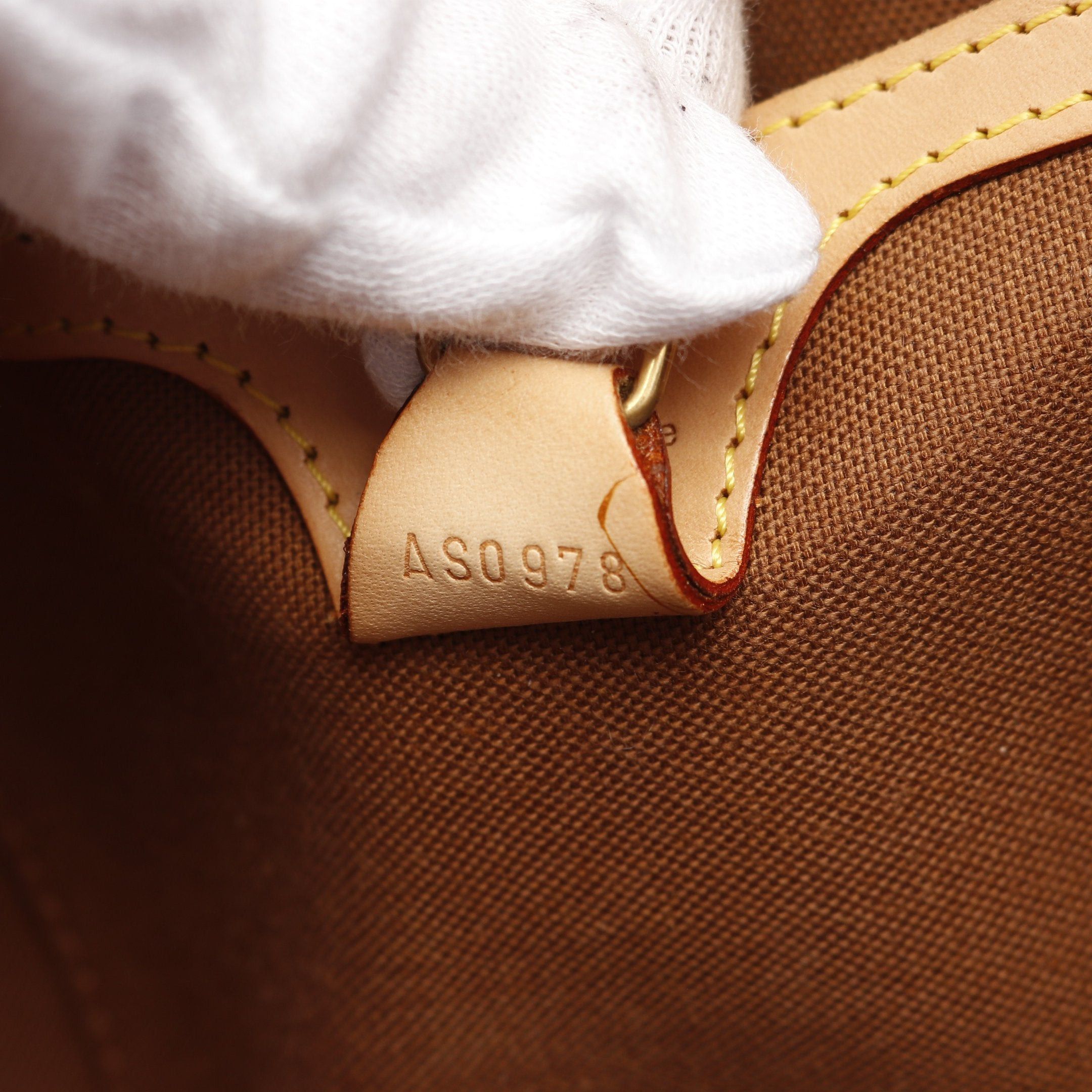 Louis Vuitton Louis Vuitton Ellipse Mm Monogram Handbag Leather Brown Size ONE SIZE - 5 Thumbnail