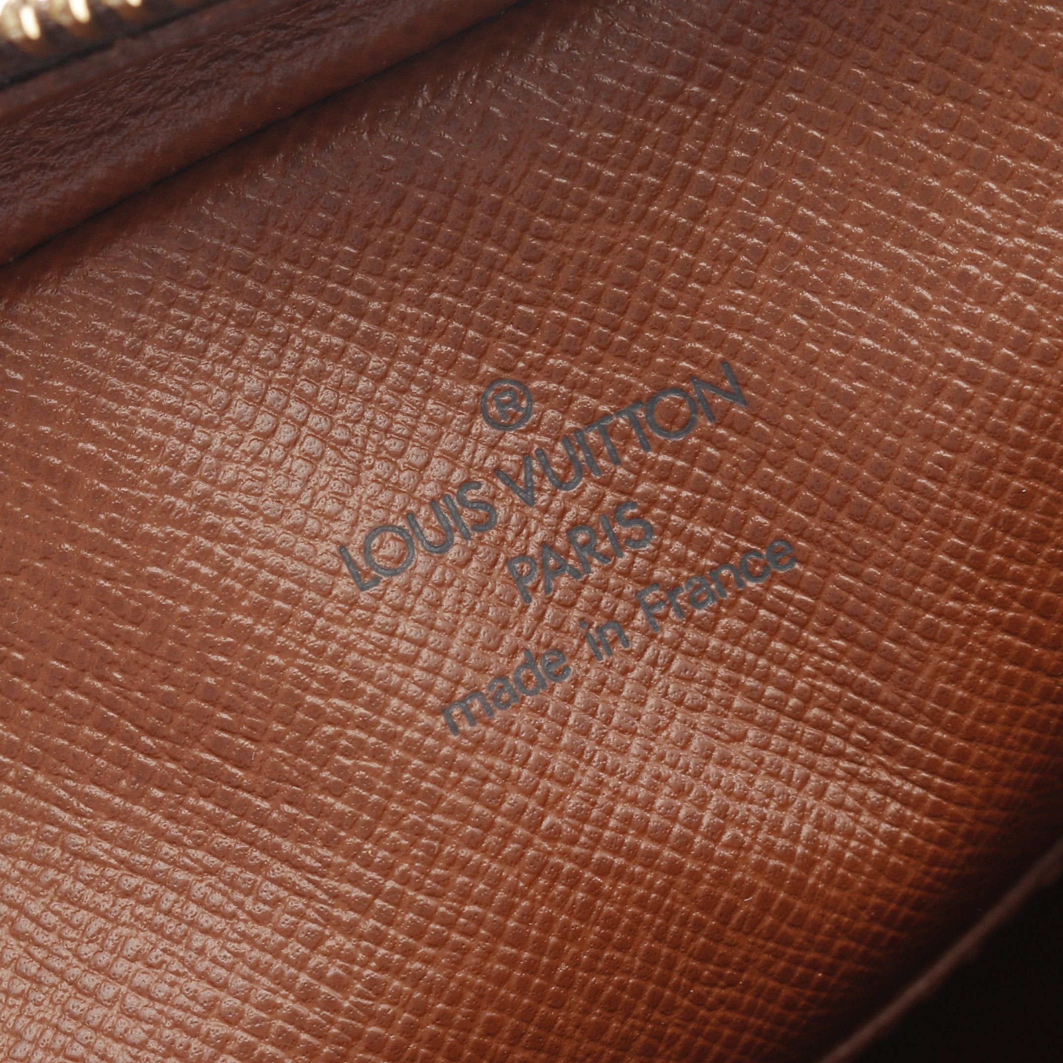 Louis Vuitton Louis Vuitton Amazon Monogram Shoulder Bag Leather Brown Size ONE SIZE - 4 Thumbnail