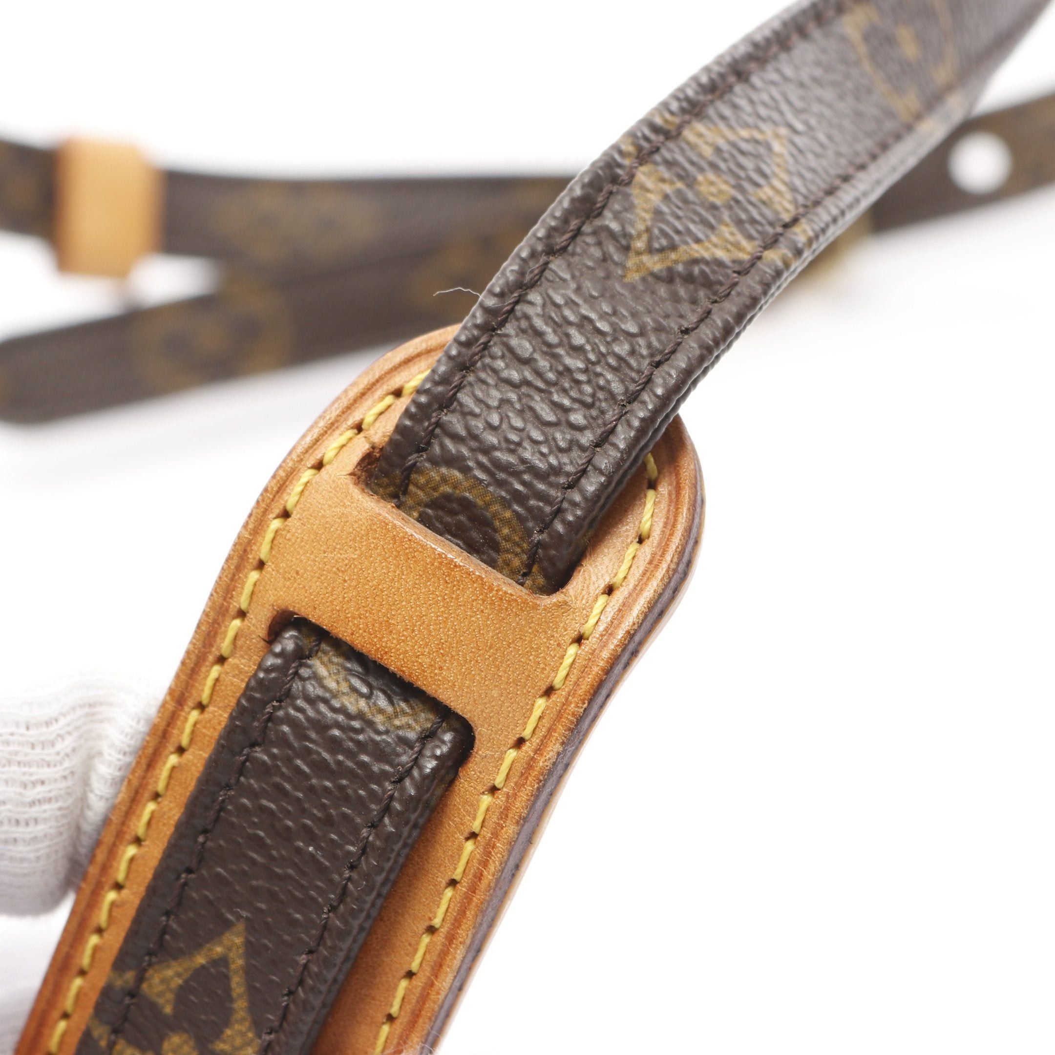 Louis Vuitton Louis Vuitton Amazon Monogram Shoulder Bag Leather Brown Size ONE SIZE - 10 Thumbnail