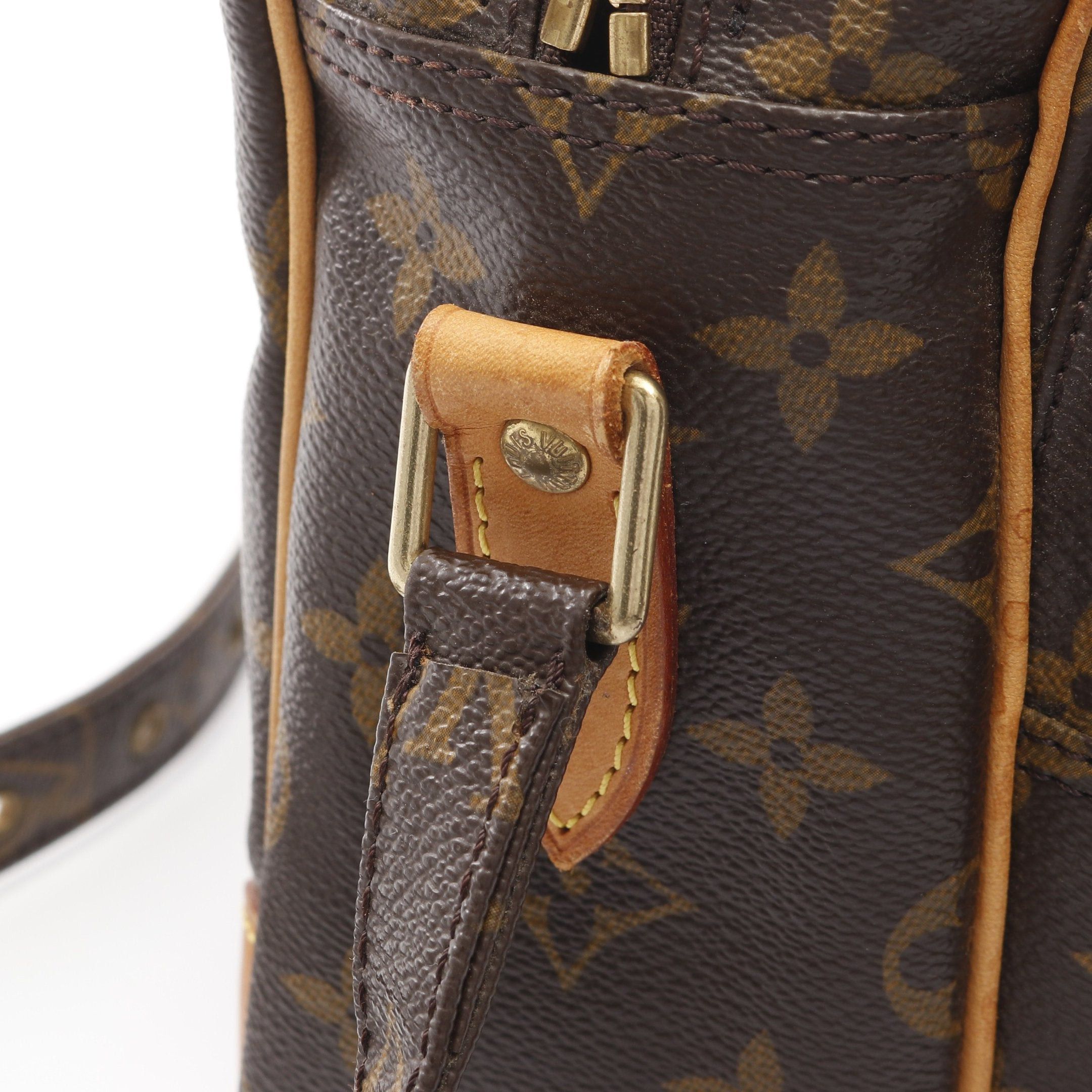 Louis Vuitton Louis Vuitton Nil Monogram Shoulder Bag Leather Brown Size ONE SIZE - 7 Thumbnail
