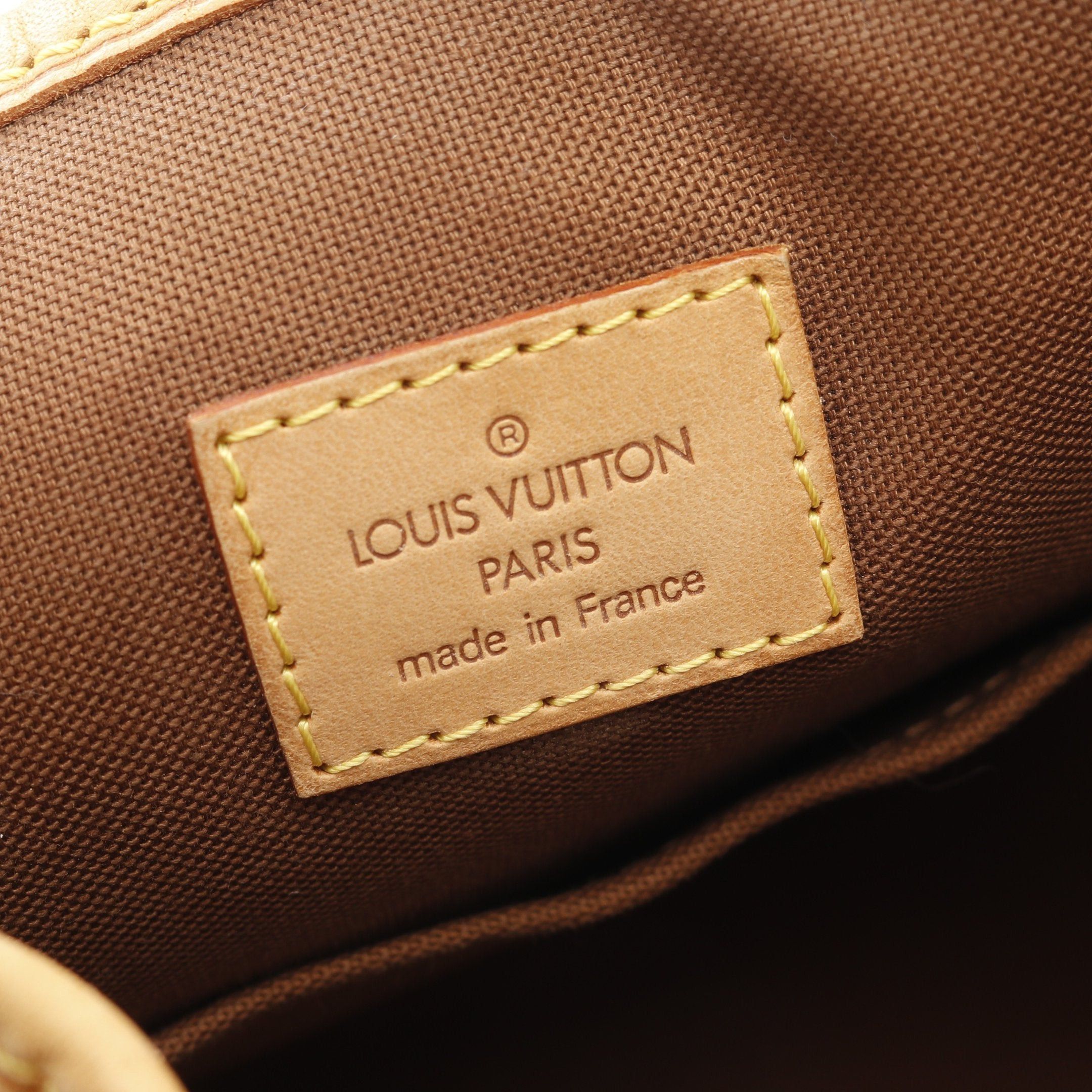 Louis Vuitton Louis Vuitton Batignolles Monogram Handbag Leather Brown Size ONE SIZE - 4 Thumbnail