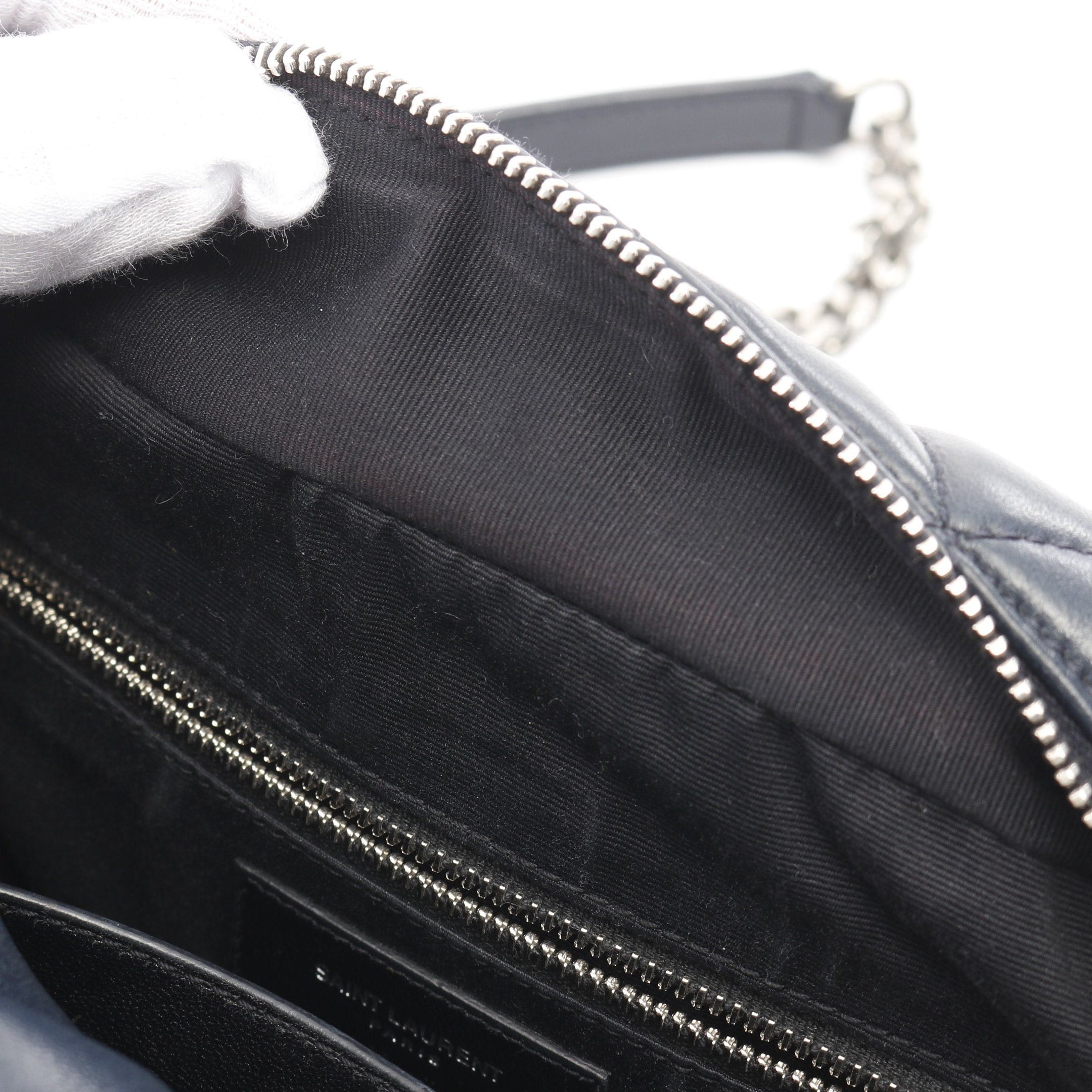 Yves Saint Laurent Yves Saint Laurent Lulu Bowling Chain Shoulder Bag Leather Dark Navy Size ONE SIZE - 5 Thumbnail