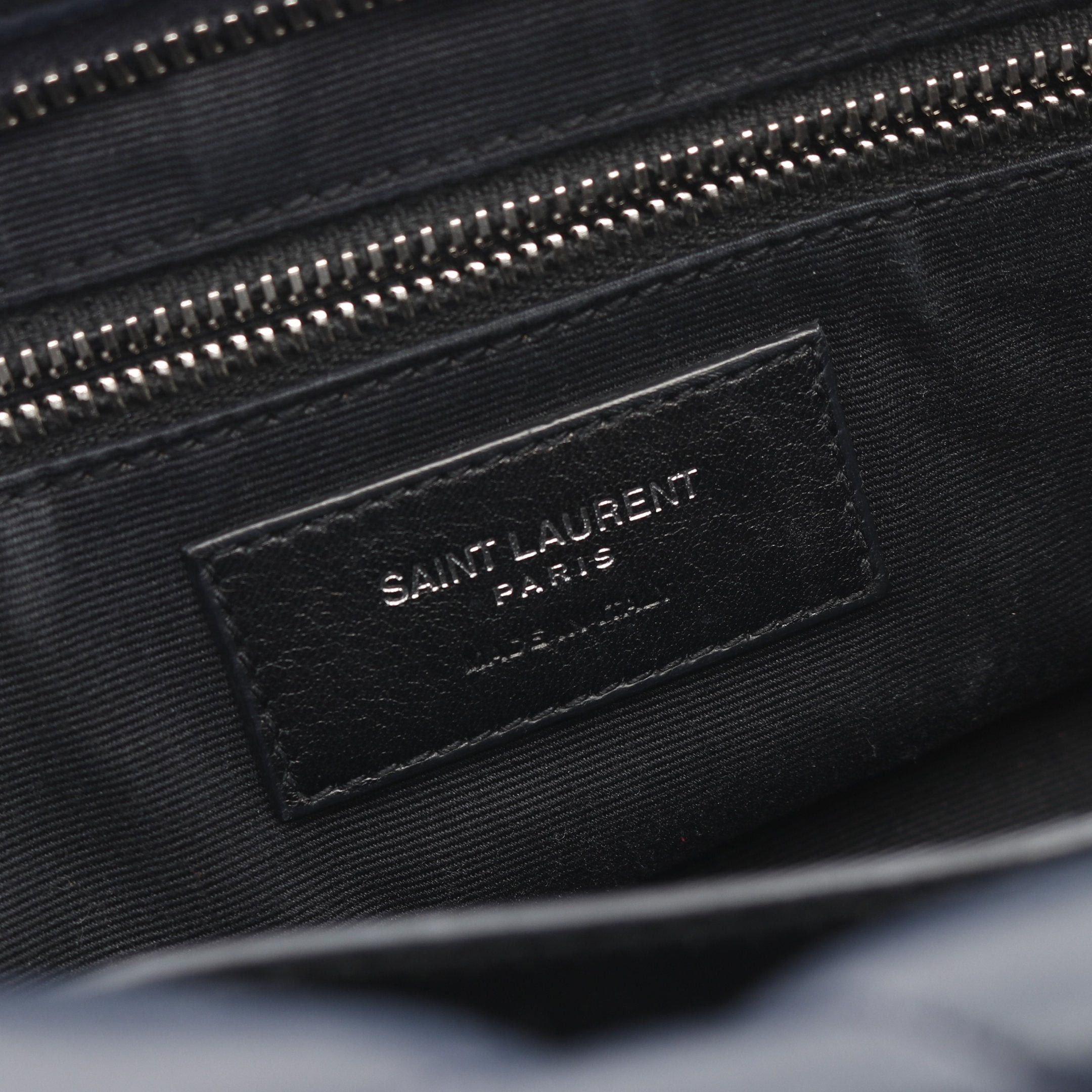 Yves Saint Laurent Yves Saint Laurent Lulu Bowling Chain Shoulder Bag Leather Dark Navy Size ONE SIZE - 4 Thumbnail