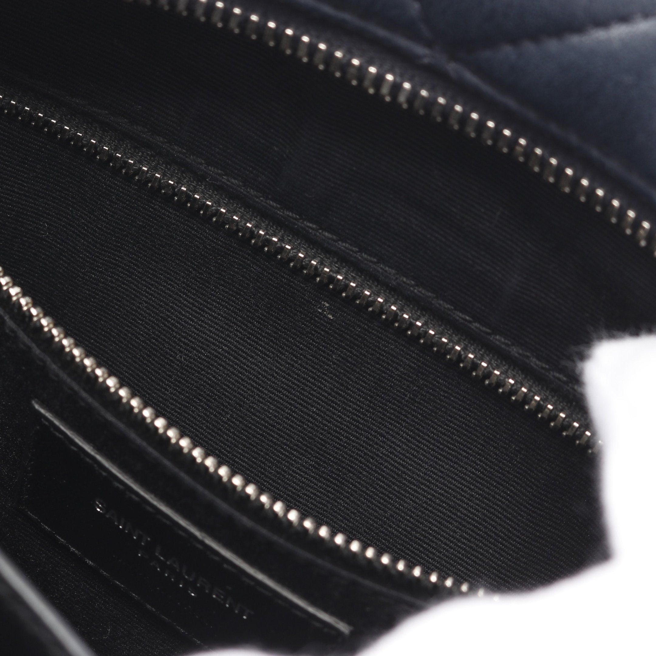 Yves Saint Laurent Yves Saint Laurent Lulu Bowling Chain Shoulder Bag Leather Dark Navy Size ONE SIZE - 11 Thumbnail
