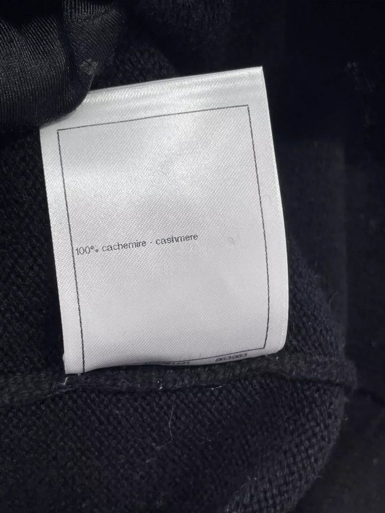 Chanel Chanel Black Knit Cashmere Cardigan- DMC Size US L / EU 52-54 / 3 - 7 Thumbnail
