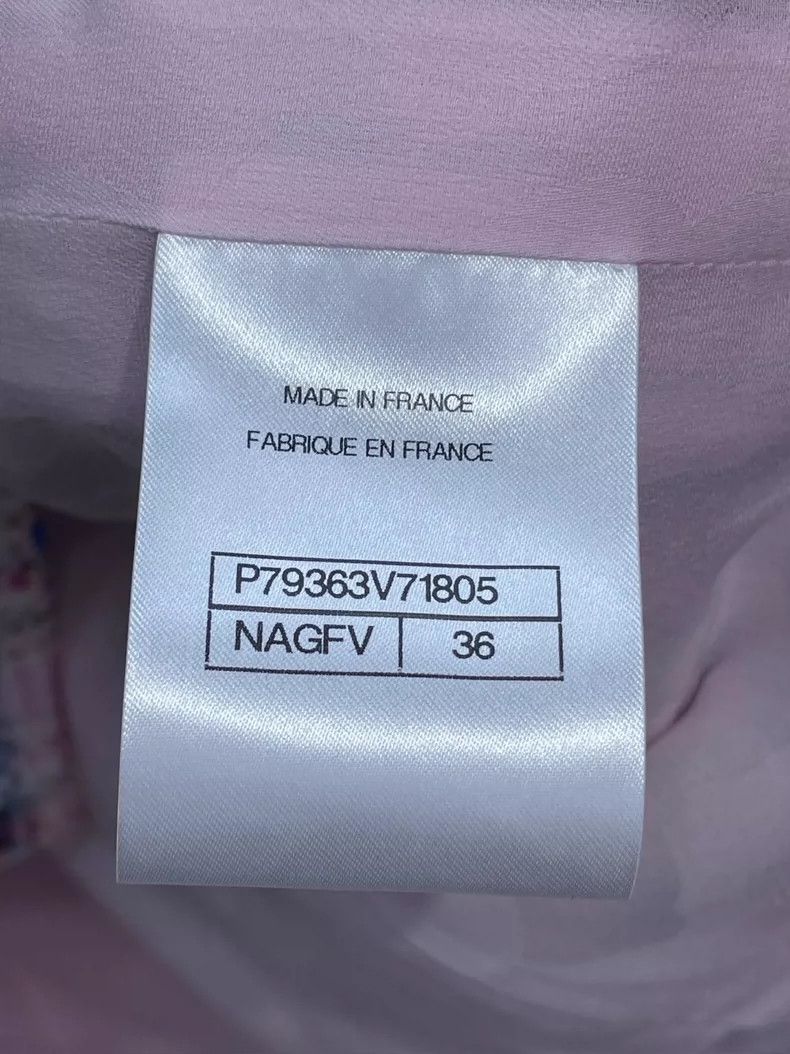 Chanel Chanel Pink Woven Vest with Glass Buttons- DMC Size US S / EU 44-46 / 1 - 6 Thumbnail