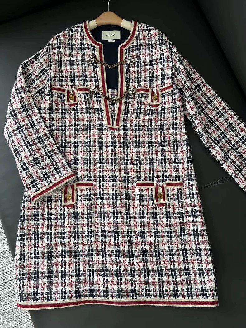 Gucci Gucci Tweed Long Sleeve Dress with Chain Detail- DMC Size US XS / EU 42 / 0 - 5 Thumbnail
