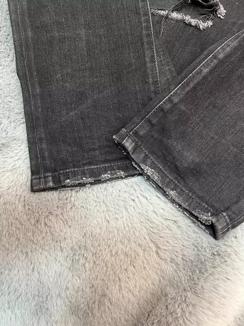 Saint Laurent Paris Saint Laurent Black Distressed Denim Jeans 32- DMC Size US 32 / EU 48 - 7 Thumbnail