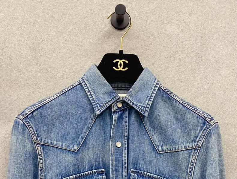 Saint Laurent Paris Saint Laurent Denim Shirt Size XS Fashionable- DMC Size US XS / EU 42 / 0 - 4 Thumbnail