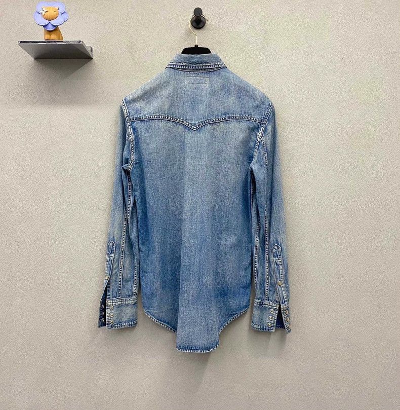 Saint Laurent Paris Saint Laurent Denim Shirt Size XS Fashionable- DMC Size US XS / EU 42 / 0 - 2 Thumbnail