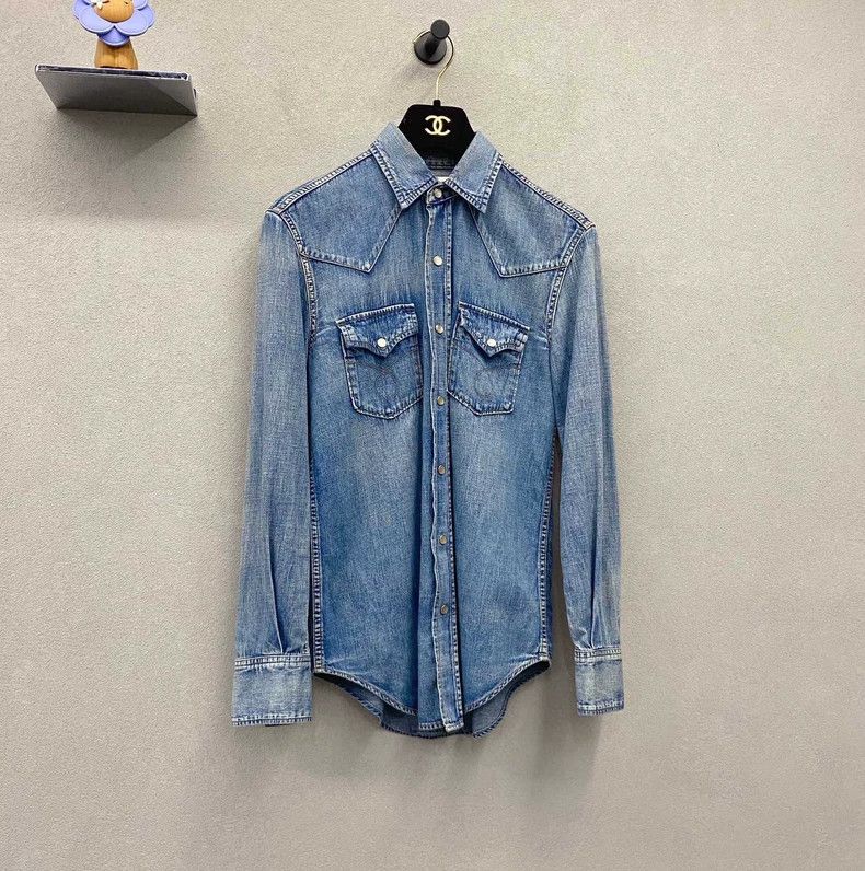 Saint Laurent Paris Saint Laurent Denim Shirt Size XS Fashionable- DMC Size US XS / EU 42 / 0 - 3 Thumbnail