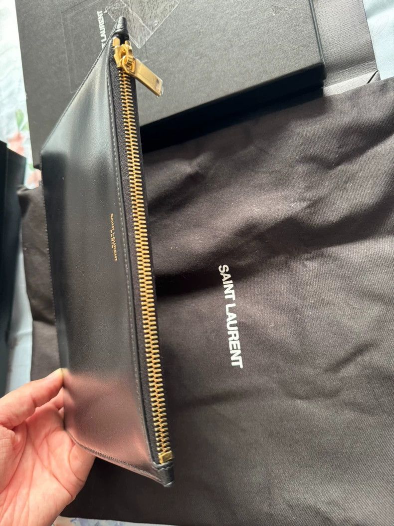 Yves Saint Laurent Saint Laurent Envelope Clutch Bag-dmc Size ONE SIZE - 4 Thumbnail