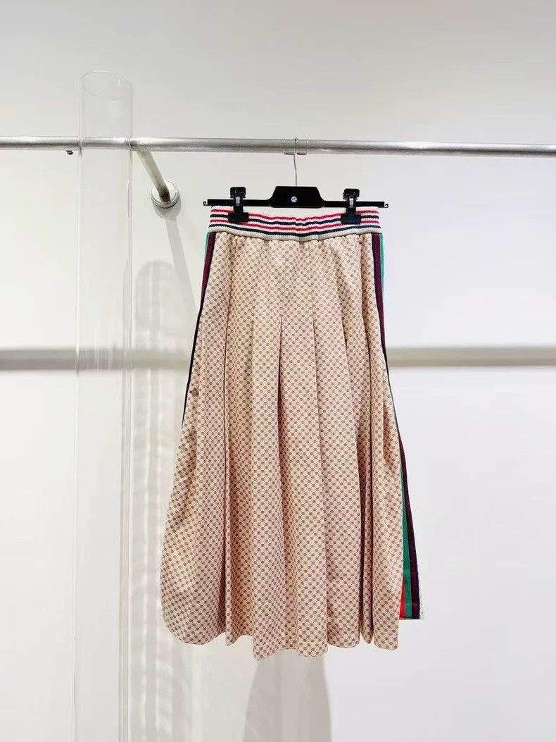 Gucci Gucci Logo Pleated Skirt with Adjustable Waist-dmc Size 22" - 3 Thumbnail
